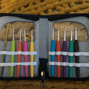 Crochet Hook Set